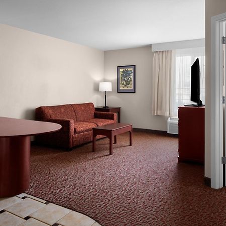 Larkspur Landing Extended Stay Suites Bellevue Bagian luar foto