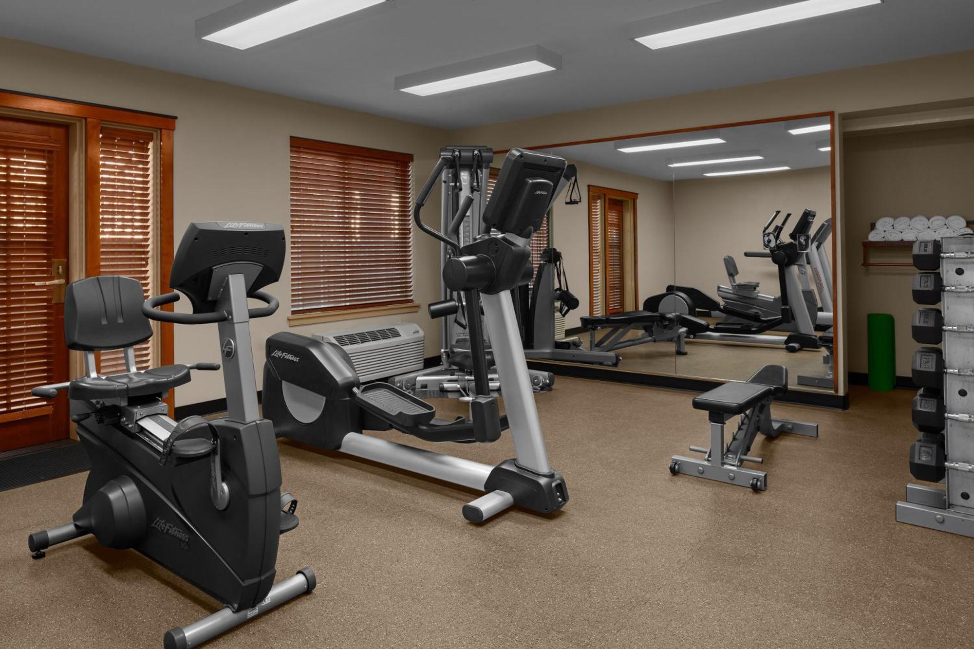 Larkspur Landing Extended Stay Suites Bellevue Bagian luar foto